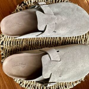 Universal Thread Taupe Suede Slip-On Sandals